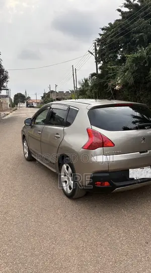 Peugeot 3008 2012 Silver