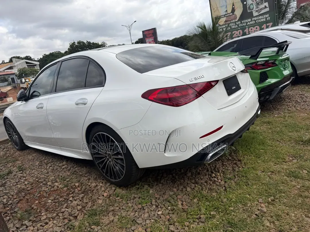 Mercedes-Benz C300 2022 White