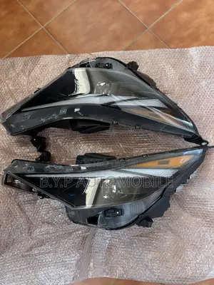 Hyundai Elantra 2023 Headlight