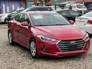 Hyundai Elantra 2018 Red