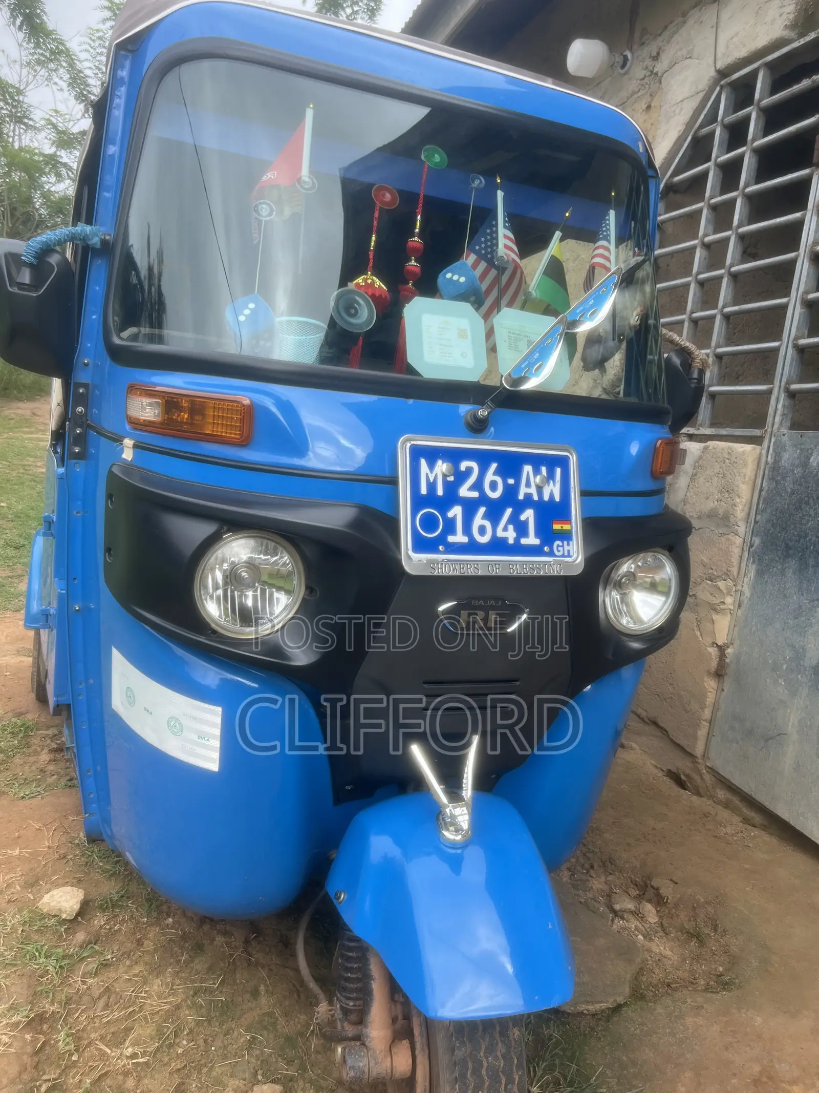 Bajaj RE 2026 Blue