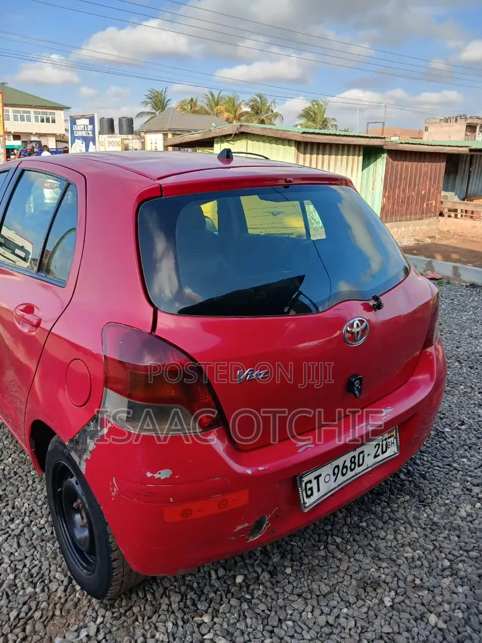 Toyota Vitz 2010 Red