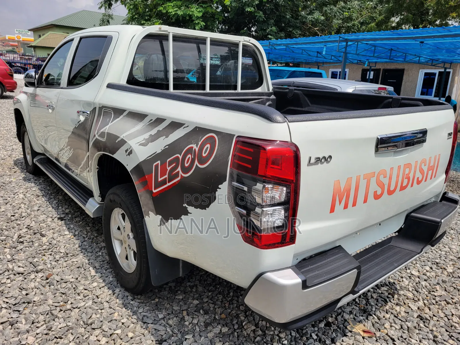 Mitsubishi L200 2020 White