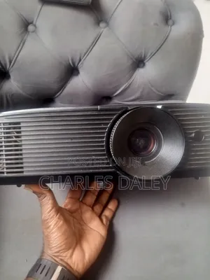 Optimal Projector 3700 Lumens 3d and HD Ready