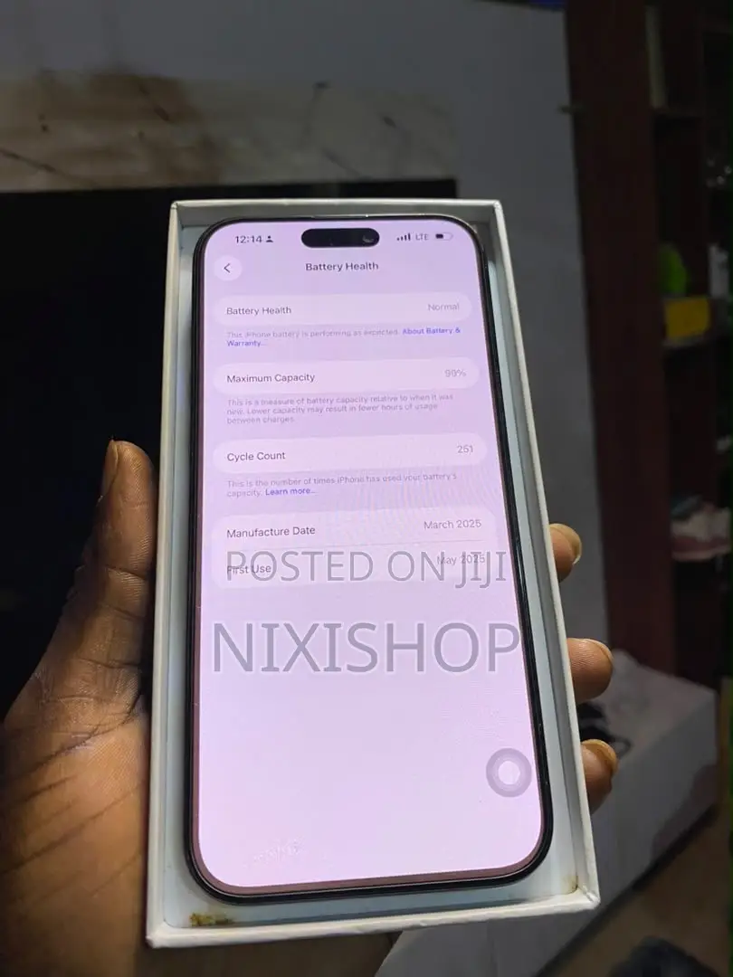 New Apple iPhone 16 Pro Max 256 GB Black