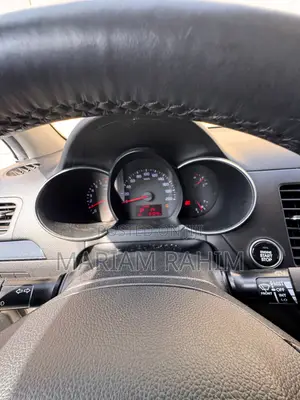 Kia Morning 2017 Ivory