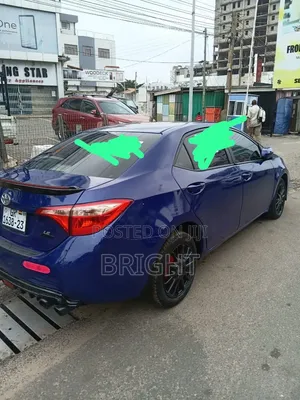 Toyota Corolla 2018 Blue