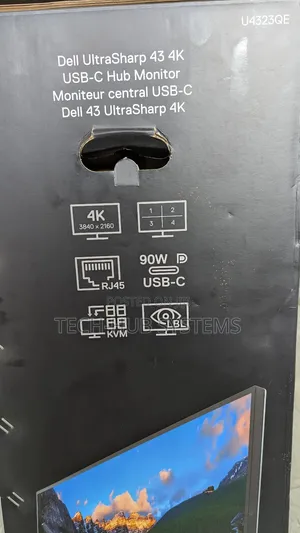 Dell UltraSharp
Dell UltraSharp 43 USB-C Hub Monitor