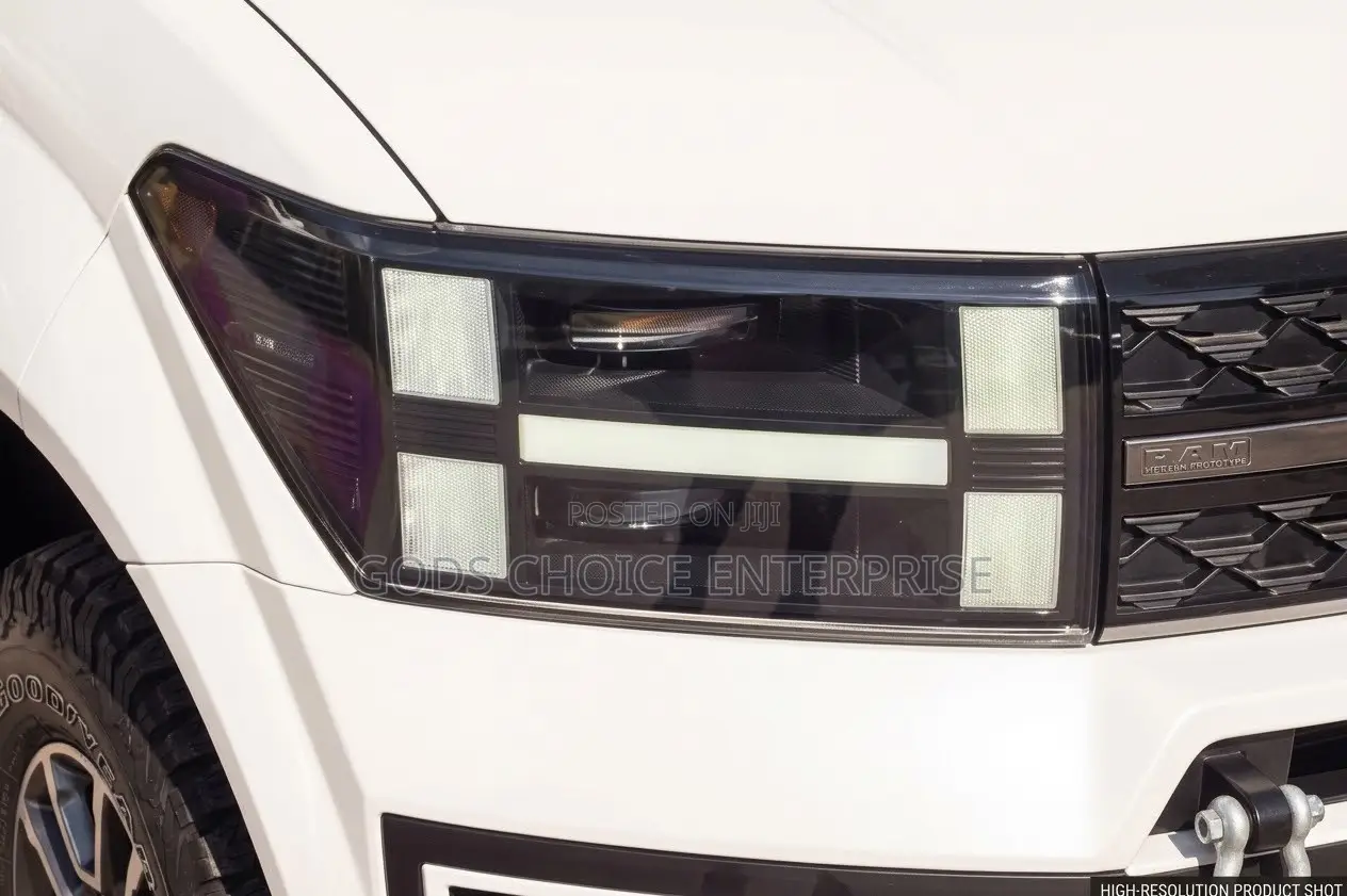 Headlight Santafe 2025
