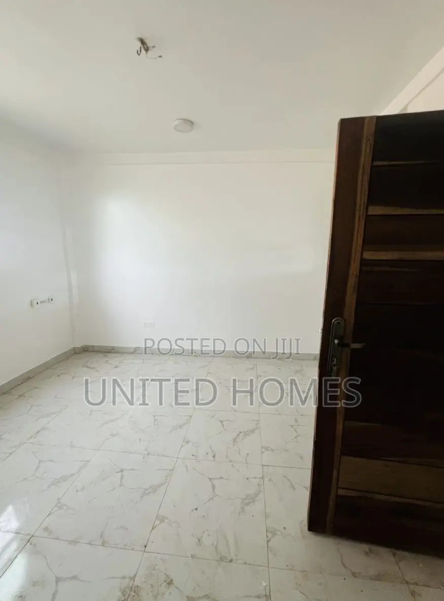 2bdrm Apartment in Lapaz for rent