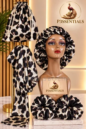 Black Cream Bonnet, Scarf Scrunchies Set