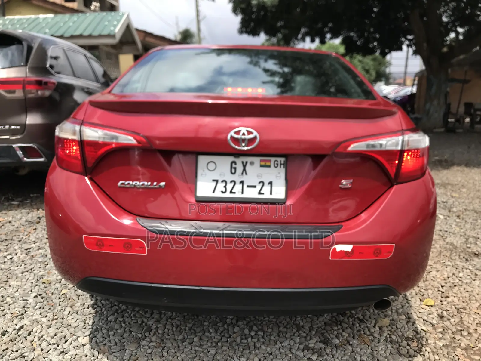 Toyota Corolla S 4dr Sedan (1.8L 4cyl CVT) 2016 Red