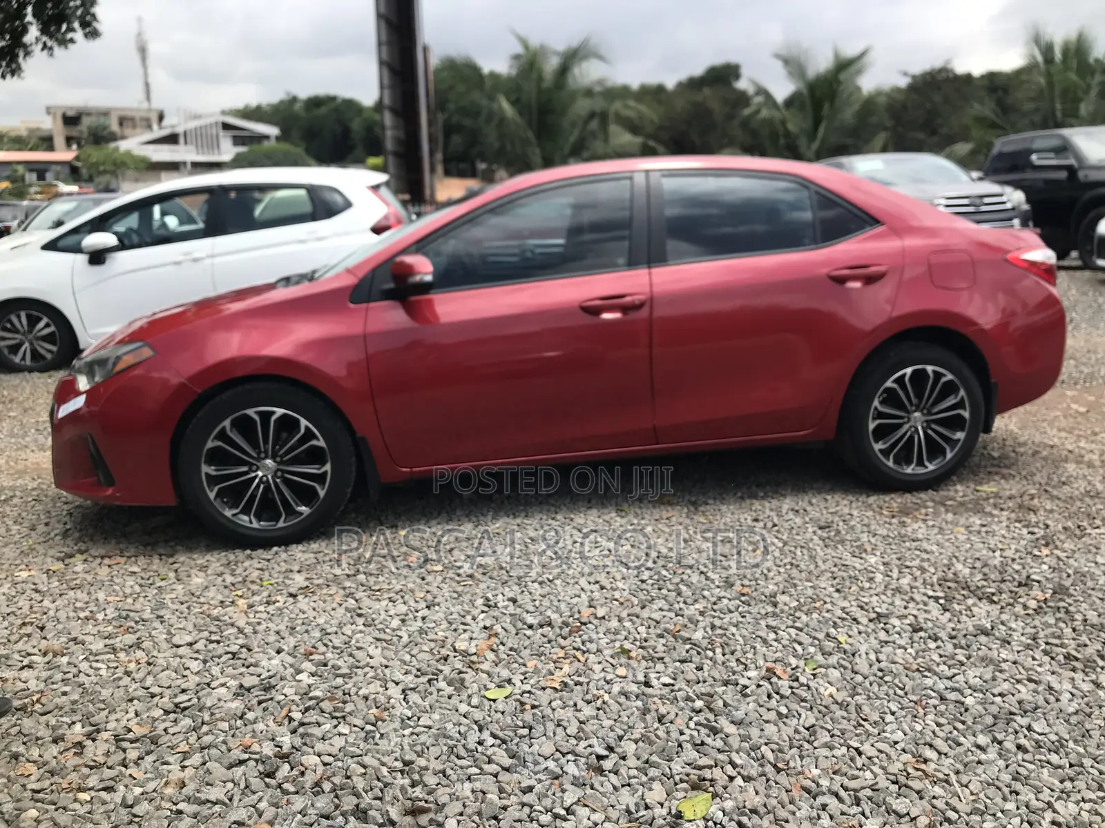 Toyota Corolla S 4dr Sedan (1.8L 4cyl CVT) 2016 Red