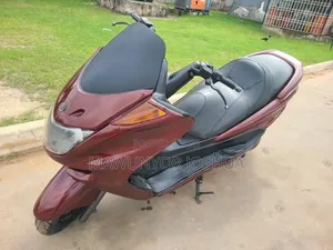 Yamaha Majesty 2021