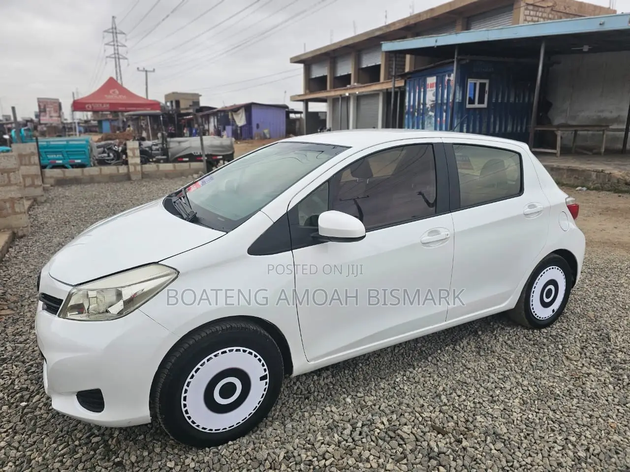 Toyota Yaris 2012 White