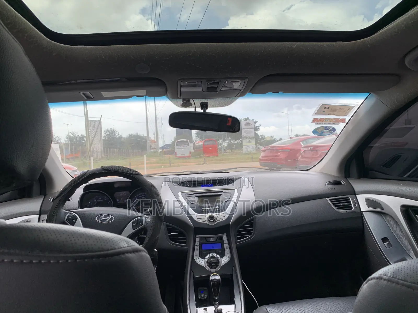 Hyundai Elantra 2011 Silver