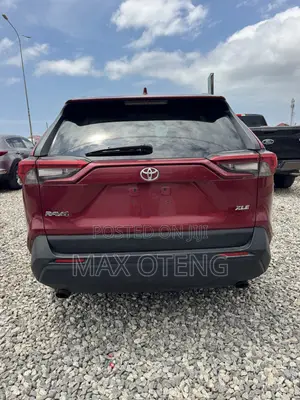 Toyota RAV4 2019 Red