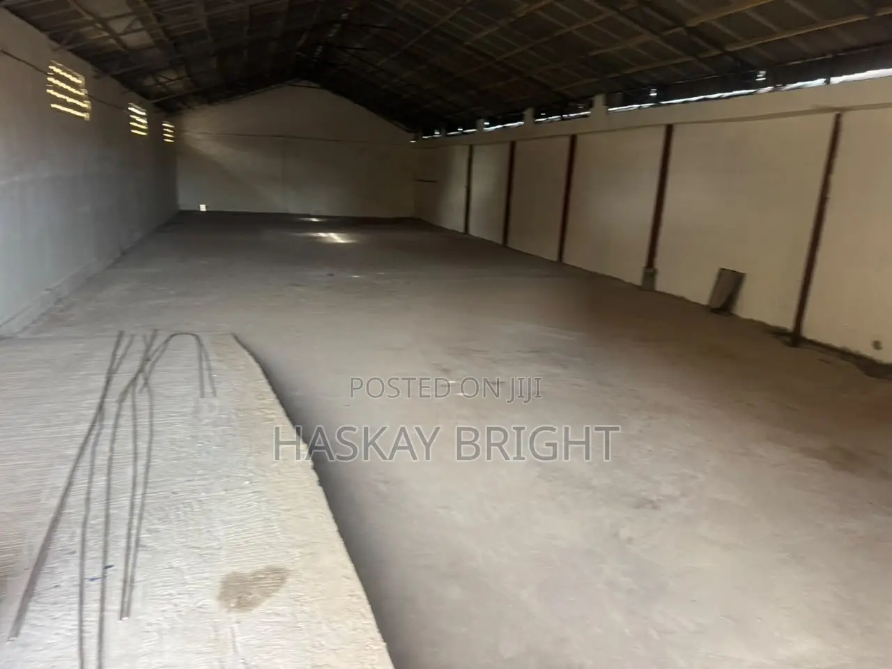 625 SQM Warehouse for Rent at Avenor Close to Circle