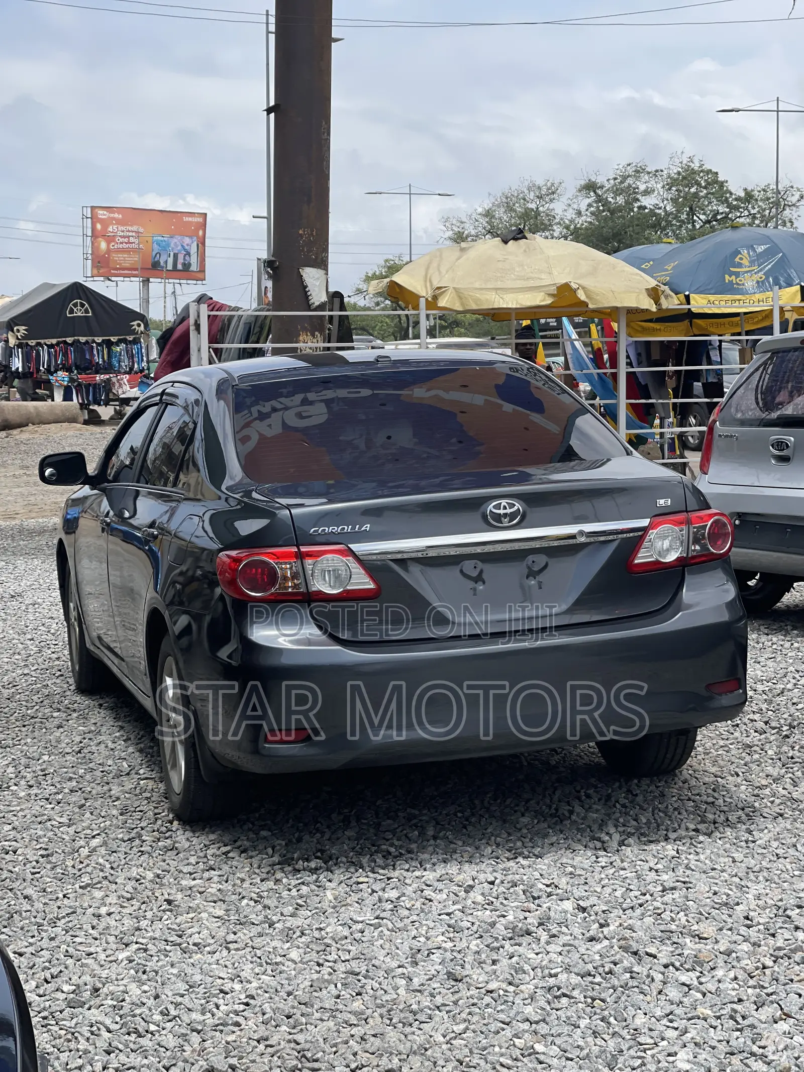 Toyota Corolla LE Special Edition 4dr Sedan (1.8L 4cyl 4A) 2013 Gray