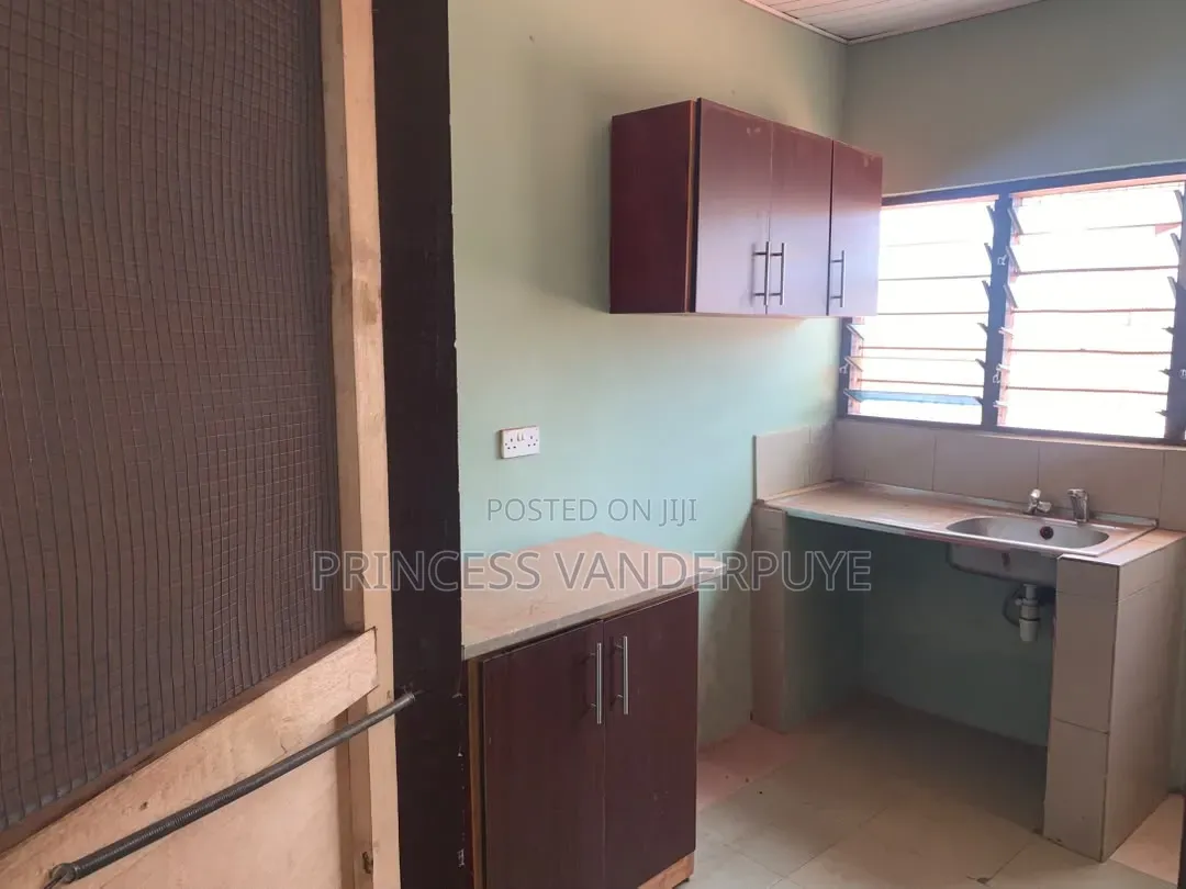 1bdrm Apartment in Frafraha for rent