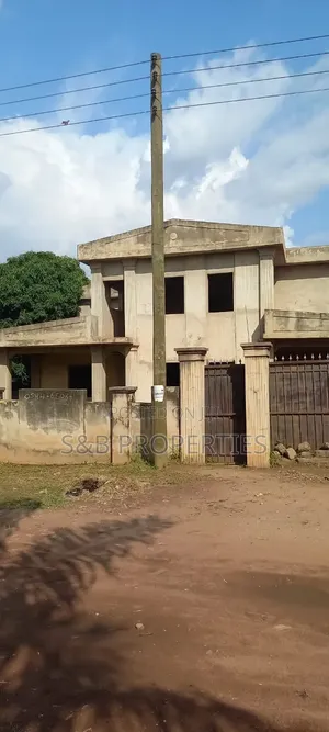 4bdrm House in Police Station for sale