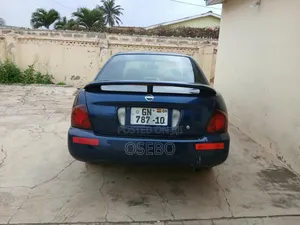 Nissan Sentra 2006 Blue