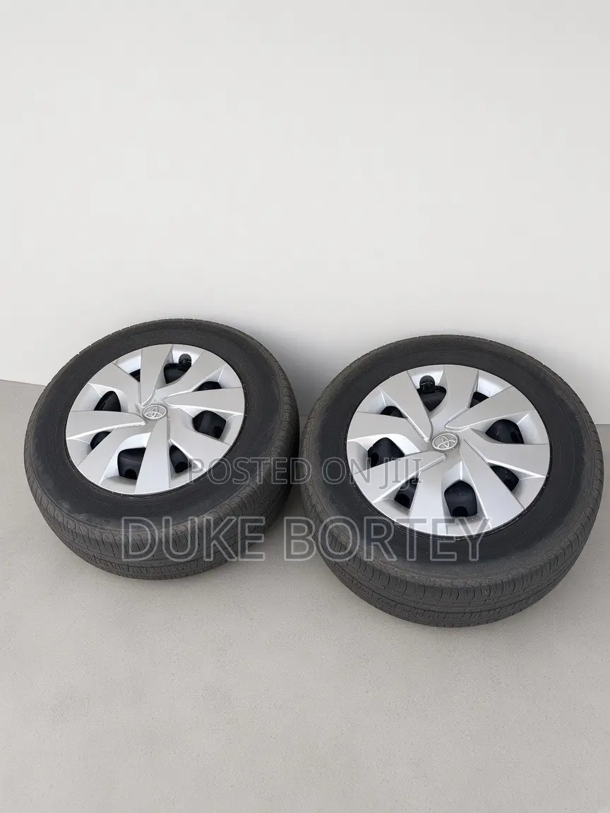 4 Sets of Rim 14 and 19 Together With Tyres for Sale.