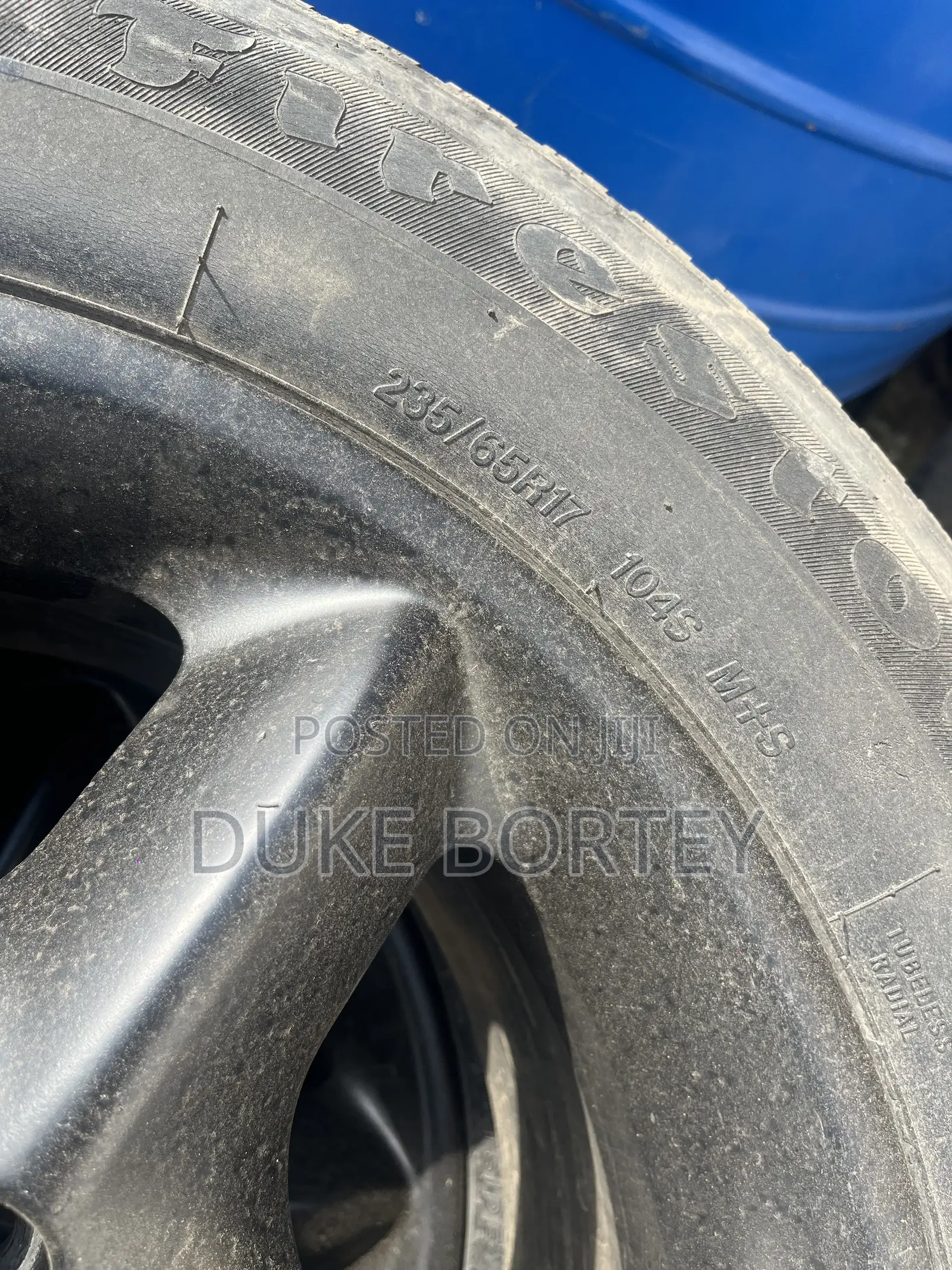 4 Sets of Rim 14 and 19 Together With Tyres for Sale.