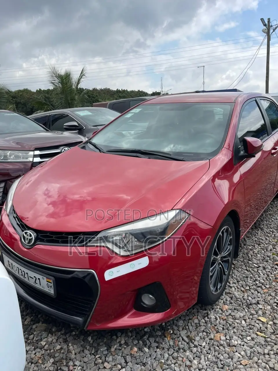 Toyota Corolla 2015 Red