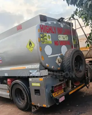Mercedes-Benz Actros Fuel Tanker