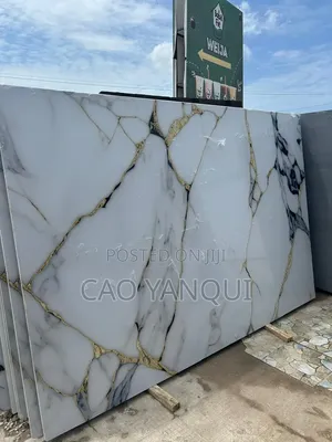 86 Prada Marbles