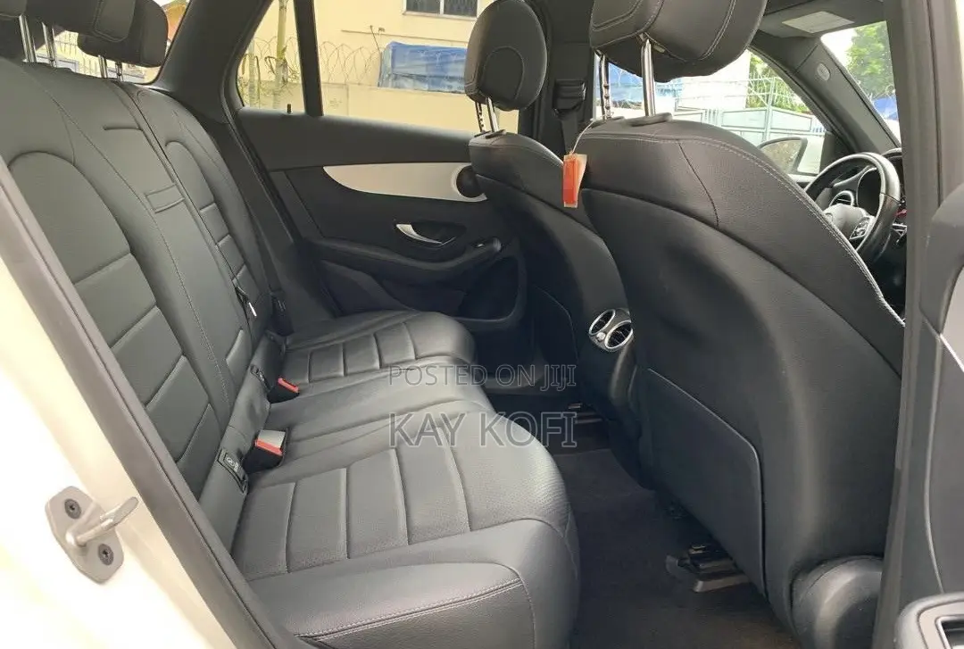 Mercedes-Benz GLC-Class 2022 White