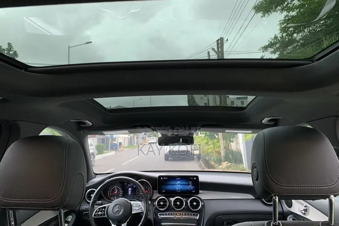 Mercedes-Benz GLC-Class 2022 White