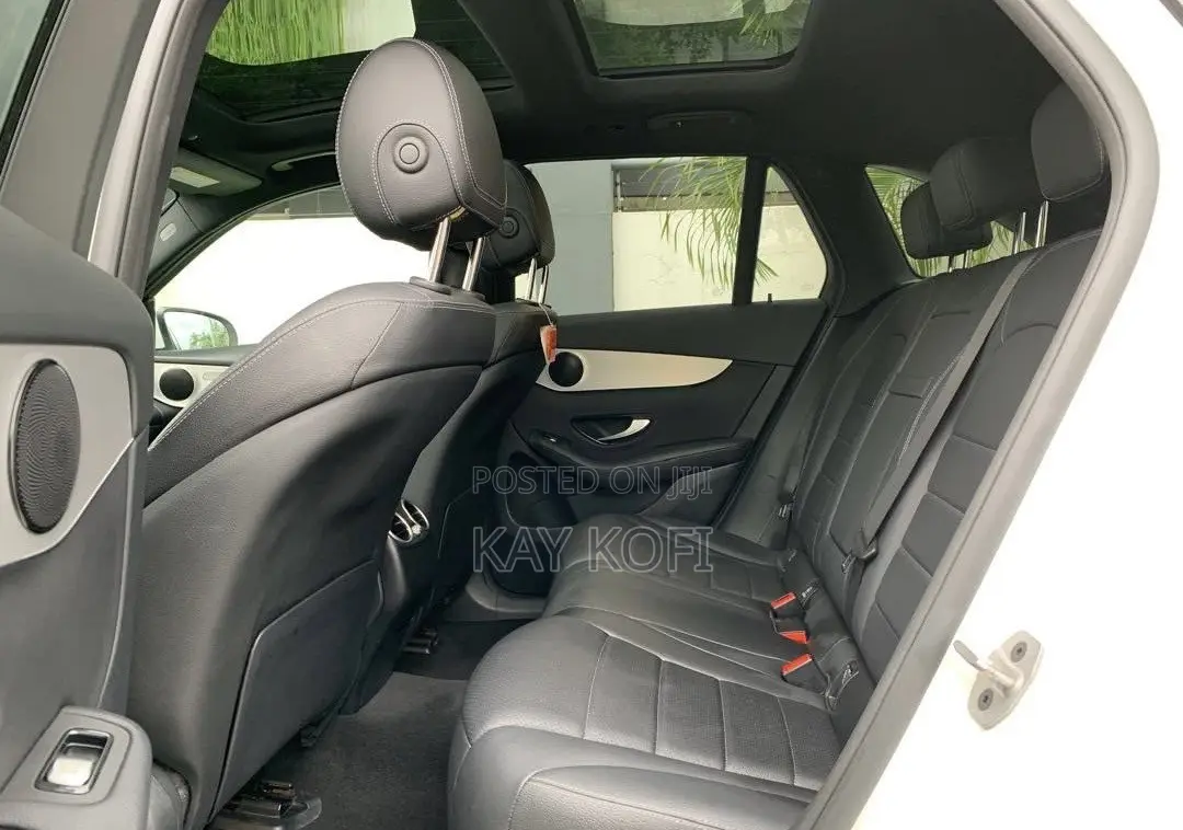 Mercedes-Benz GLC-Class 2022 White