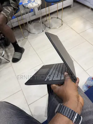 Laptop Lenovo Chromebook C330 4GB Intel SSD 60GB