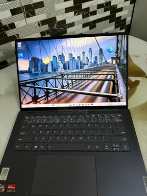 Laptop Lenovo 16GB AMD Ryzen 7 SSD 512GB