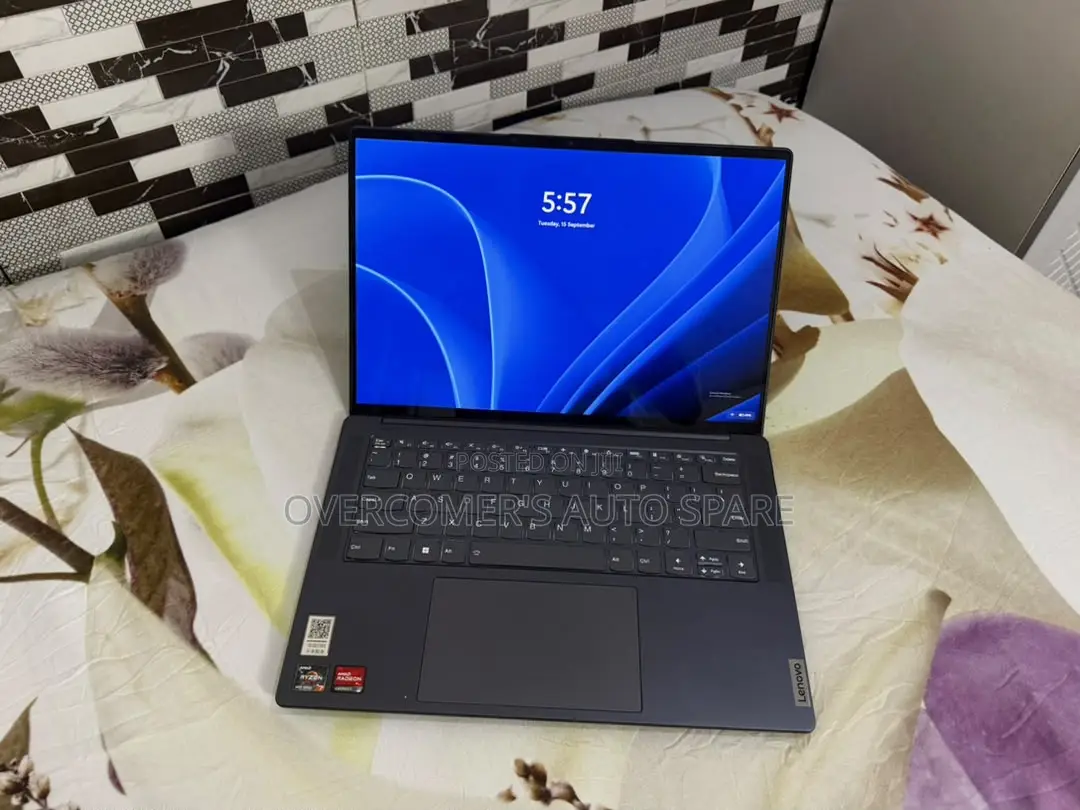Laptop Lenovo 16GB AMD Ryzen 7 SSD 512GB