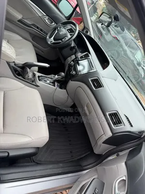 Honda Civic EX-L 4dr Sedan (1.8L 4cyl CVT) 2015 Silver