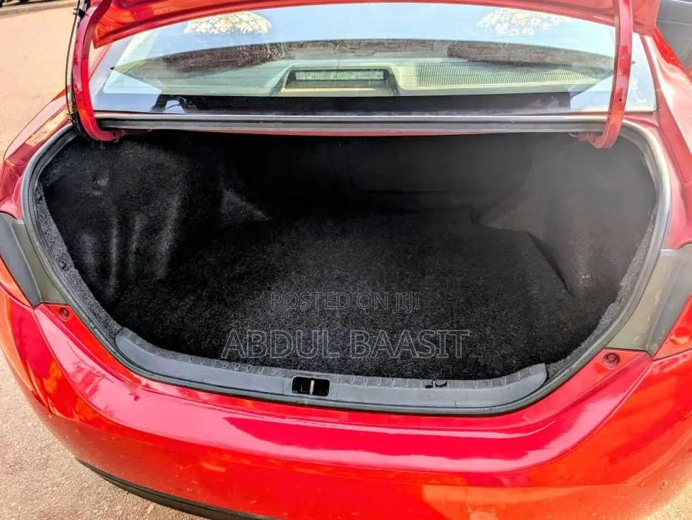 Toyota Corolla 2017 Red