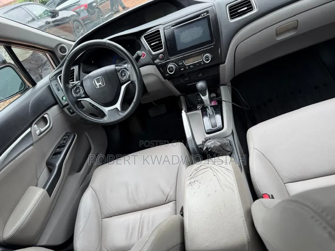 Honda Civic EX-L 4dr Sedan (1.8L 4cyl CVT) 2015 Silver