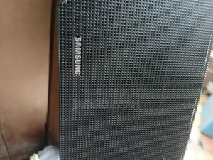 SAMSUNG SOUNDBAR Q6b-Series Including Wireless Active Soundwoofer