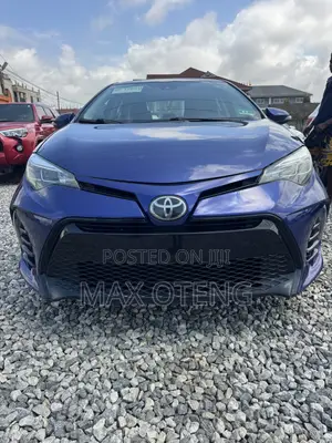 Toyota Corolla SE Special Edition 4dr Sedan (1.8L 4cyl CVT) 2017 Blue