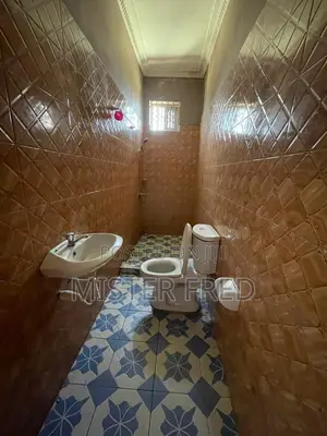 1bdrm Apartment in Broadcasting, Weija for rent