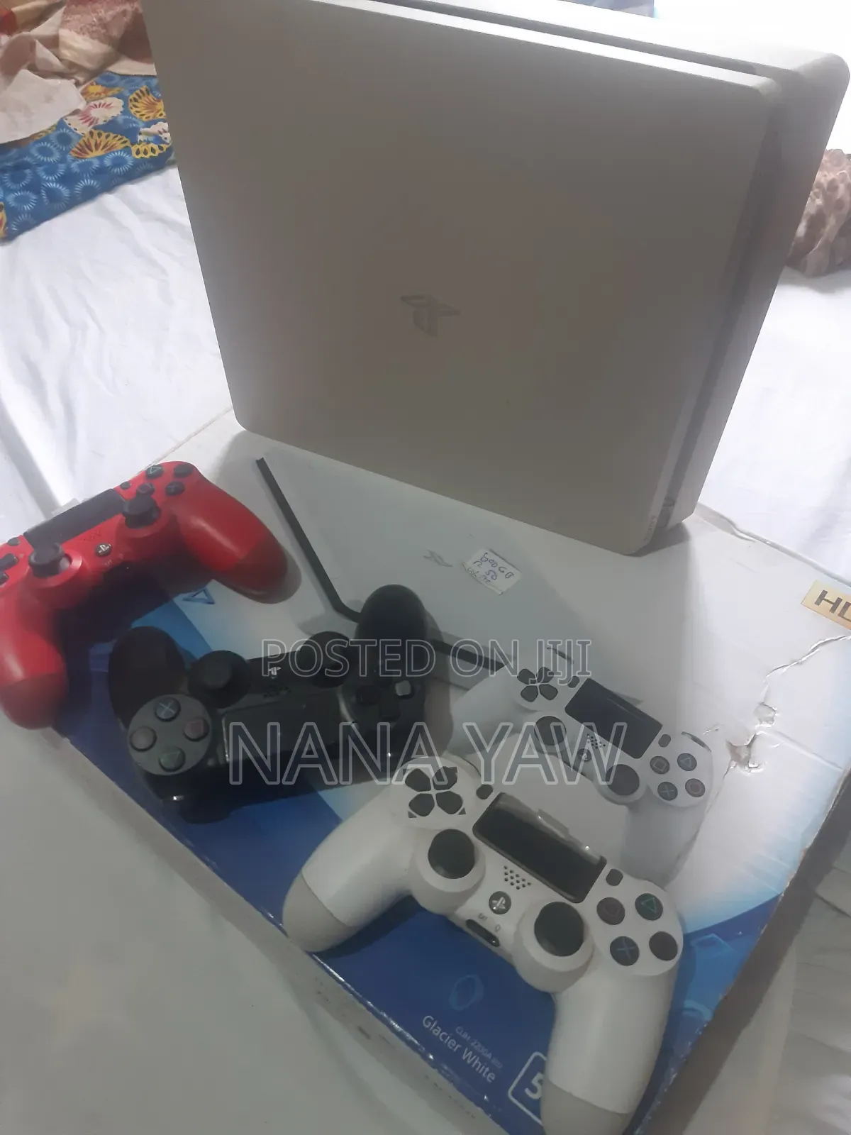 Ps4 Slim With 3 Controllers and Games