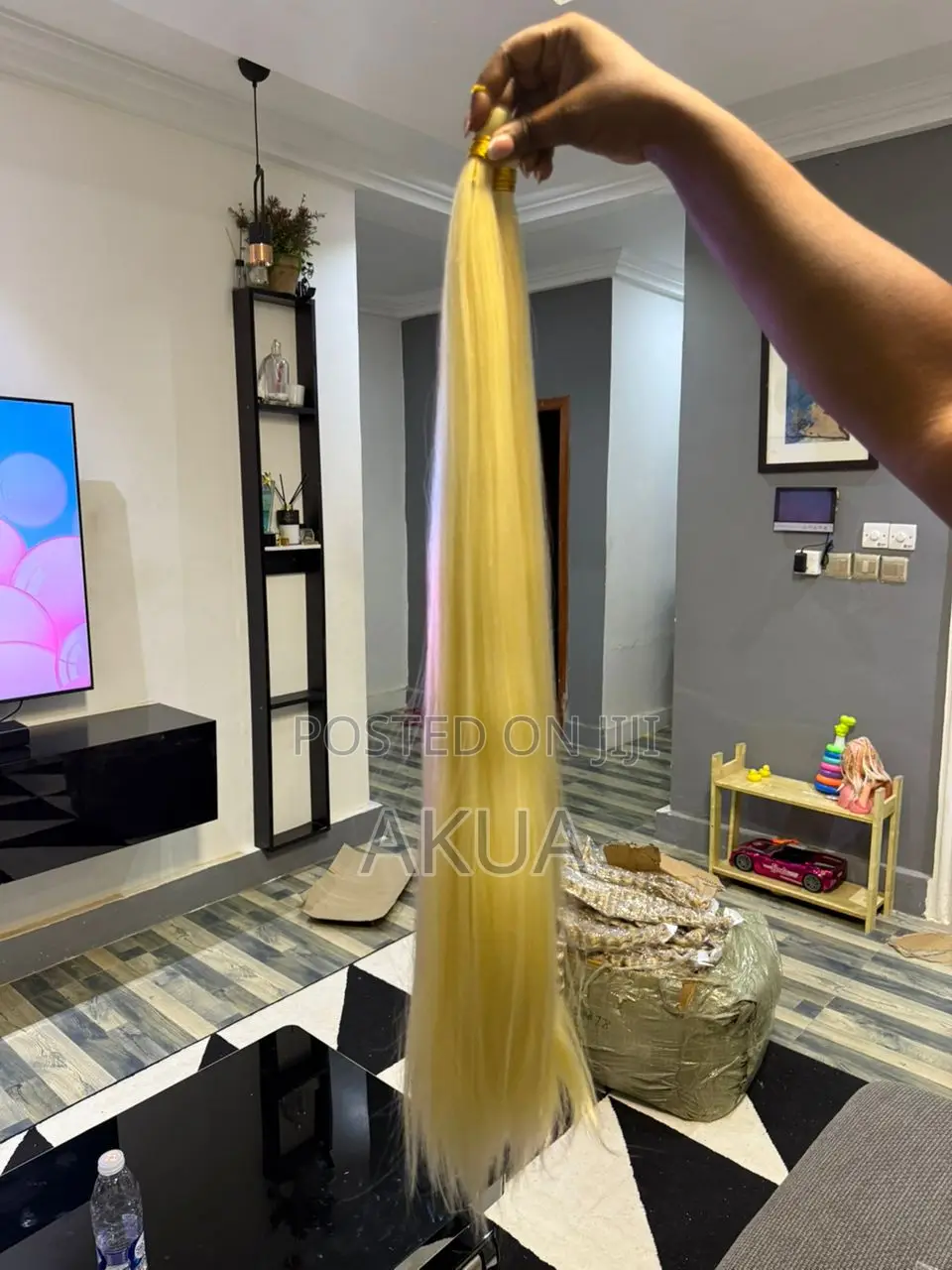 Long Blonde Non-Human Hair Extension Bundle-30 Inches