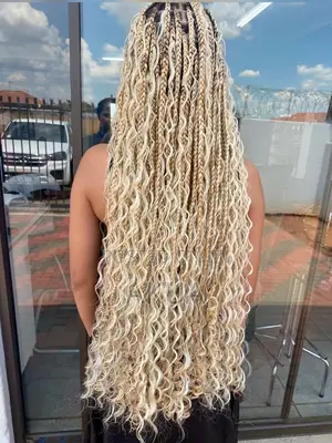 Long Blonde Non-Human Hair Extension Bundle-30 Inches