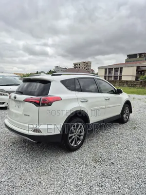 Toyota RAV4 2018 White