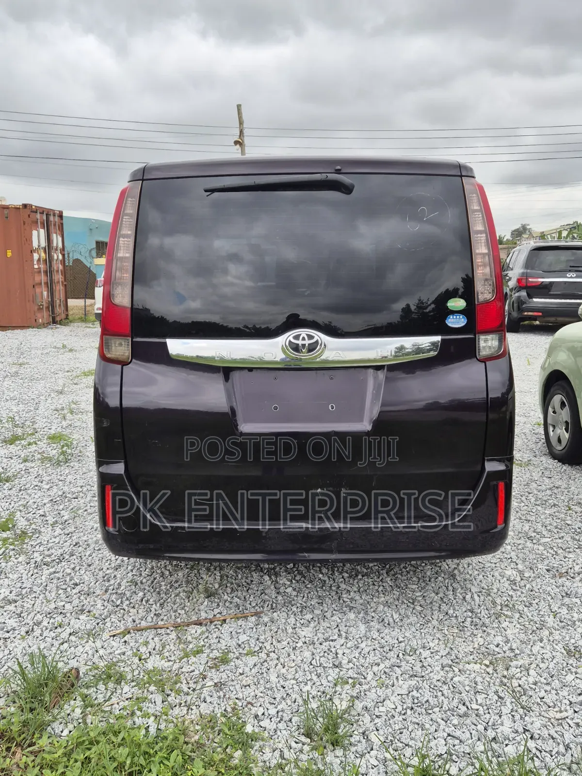 Toyota Noah 2015 Brown