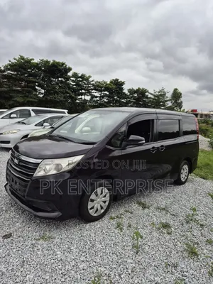 Toyota Noah 2015 Brown