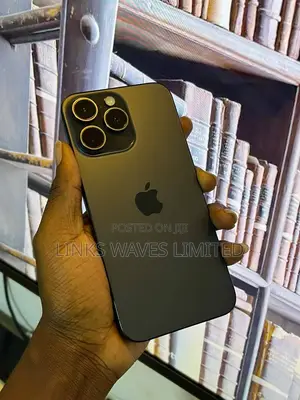 New Apple iPhone 15 Pro Max 256 GB Black